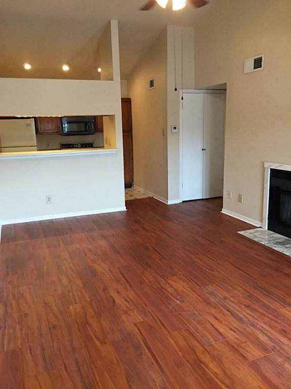 2121 El Paseo Street - Photo 1