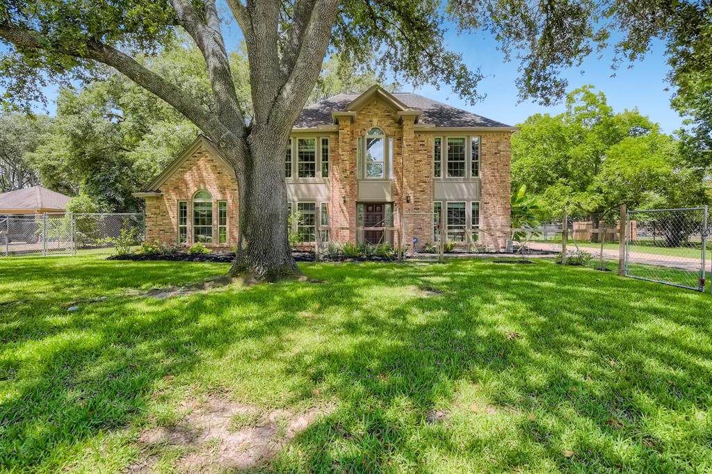 2806 Saddlebrook Lane - Photo 1