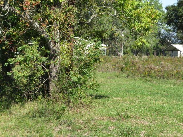 400 County Road 6610 - Photo 1