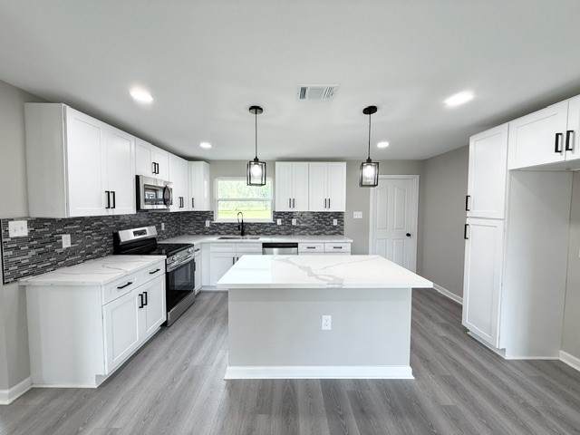 2626 Woodland Street - Photo 1