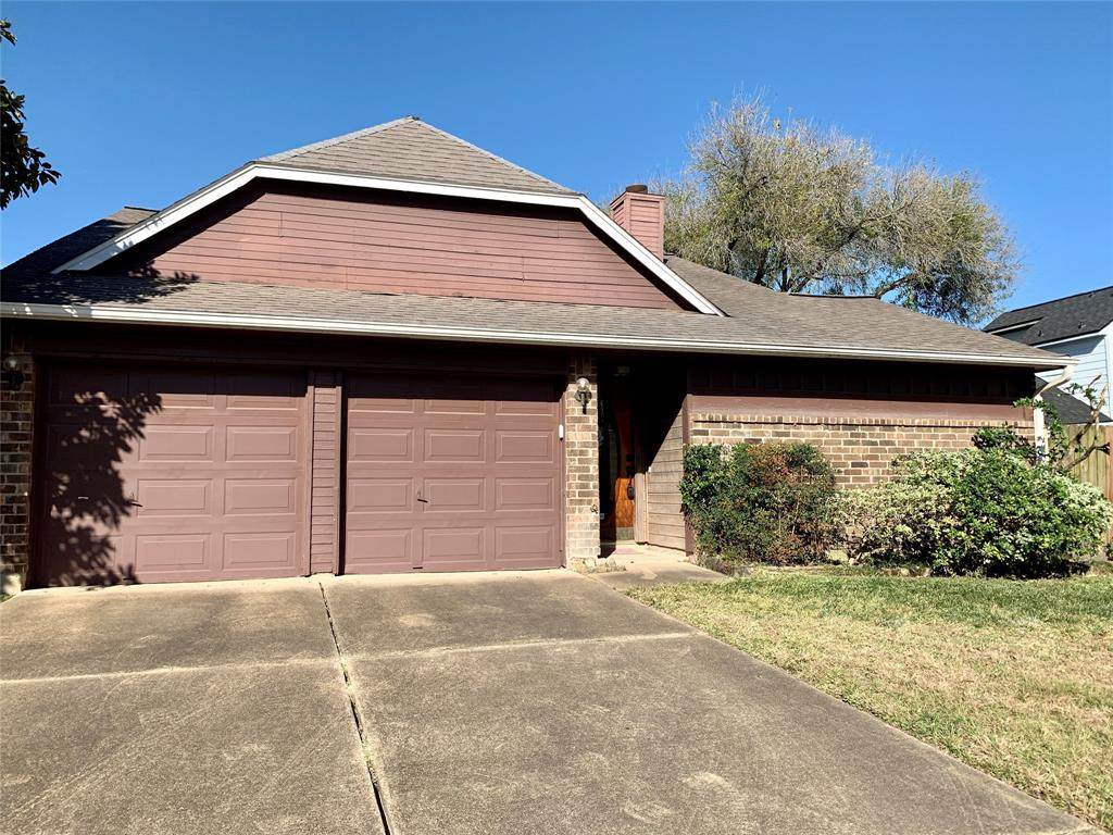 11814 Moss Branch Road - Photo 1