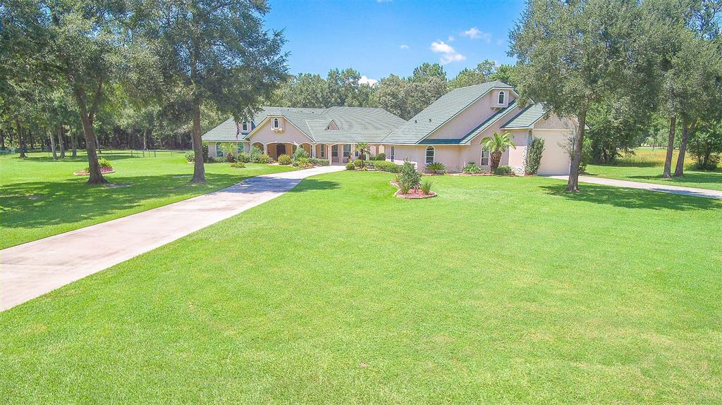 21991 Hardwood Trail - Photo 1