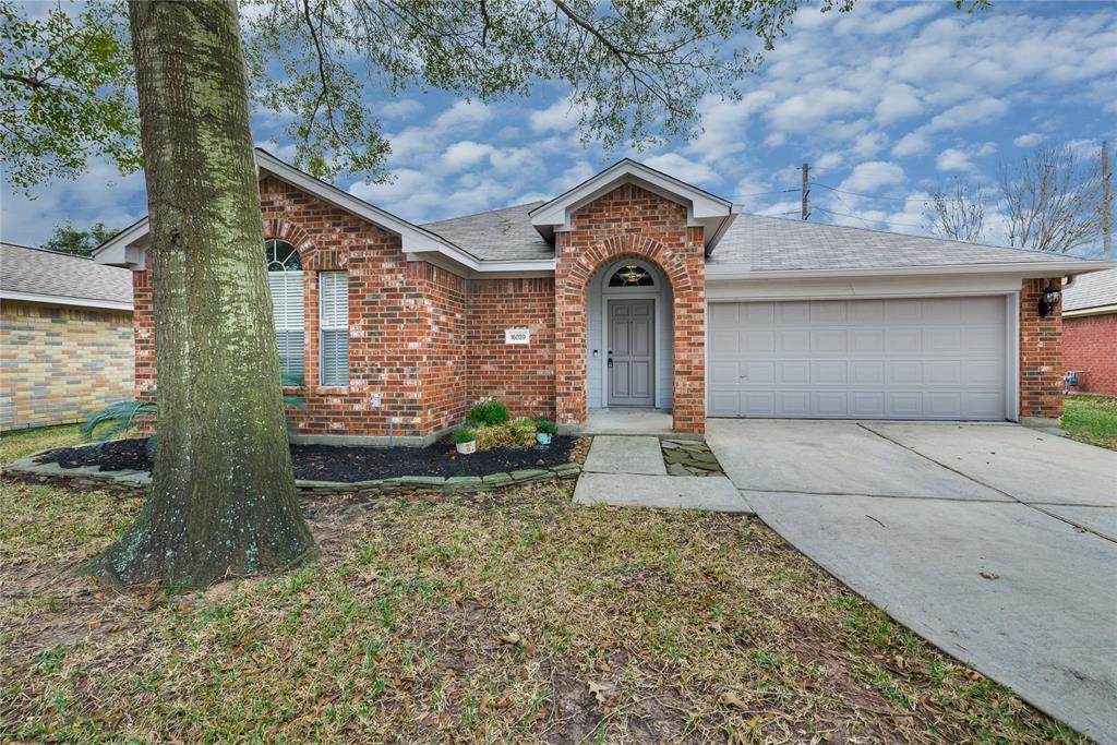 16039 Sugar Tree Drive - Photo 1