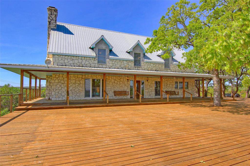 205 County Rd 346 - Photo 1