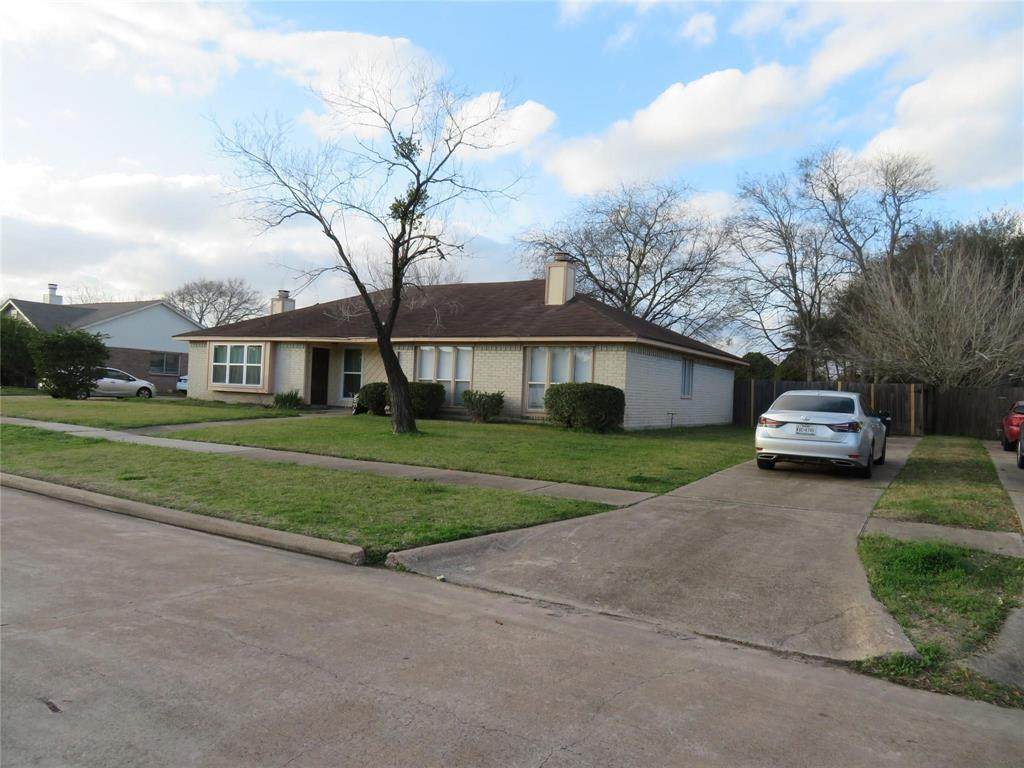 16310 Meadowbrook Farm Road - Photo 1