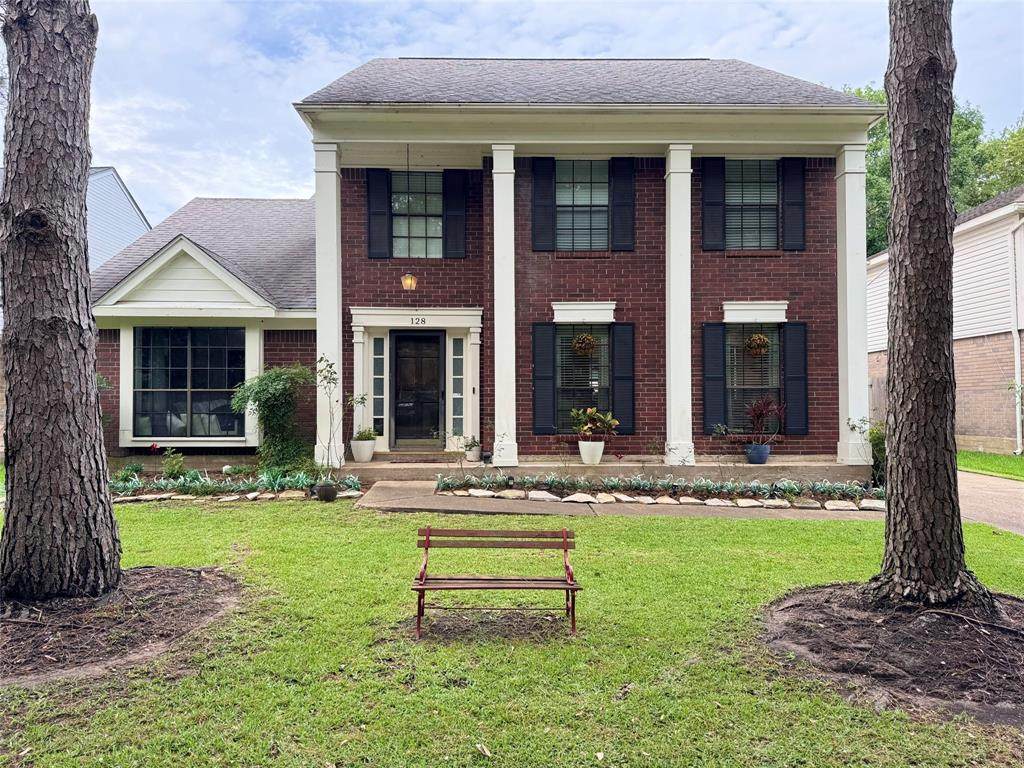 128 Hidden Lake Drive - Photo 1