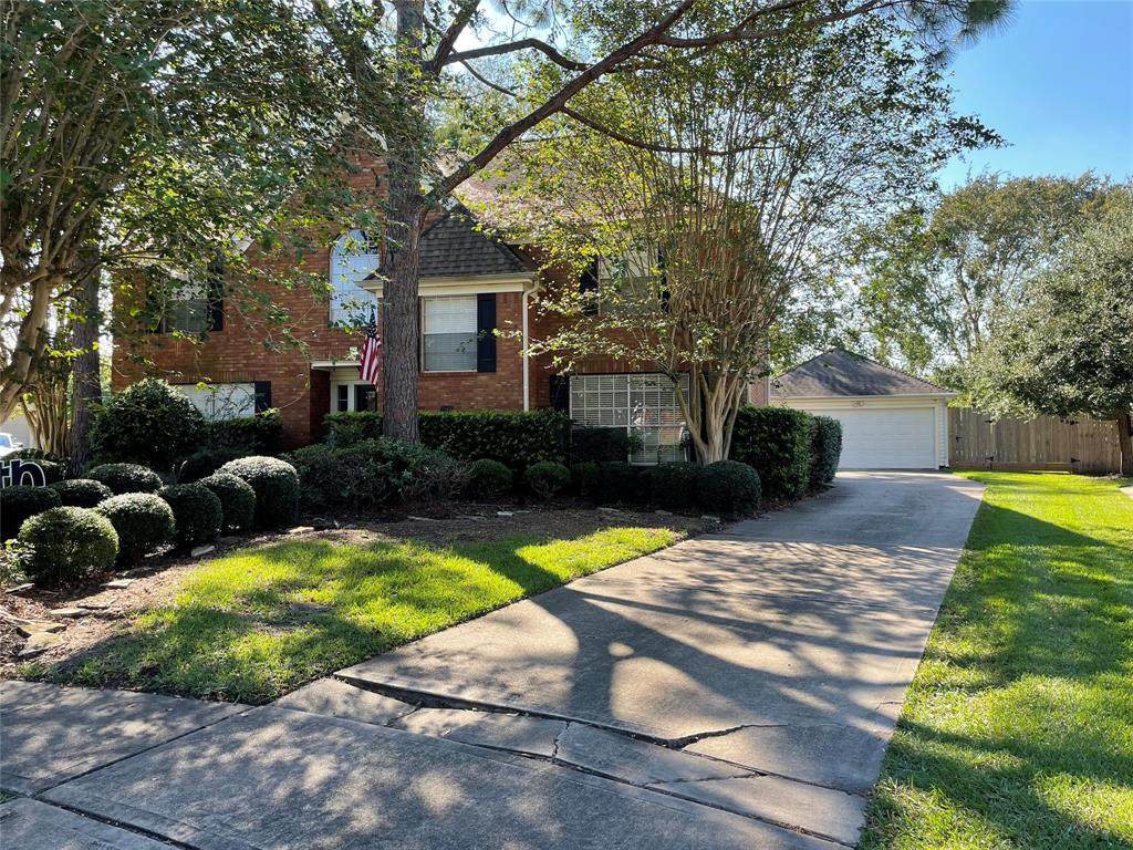 2106 Brook Haven Drive - Photo 1