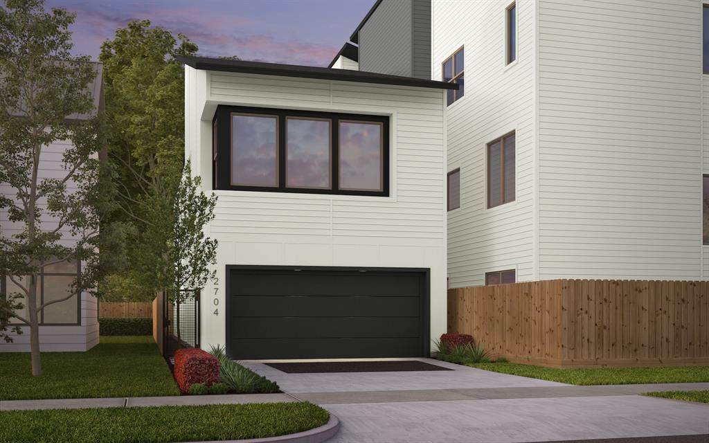 2704 Baldwin Street - Photo 1
