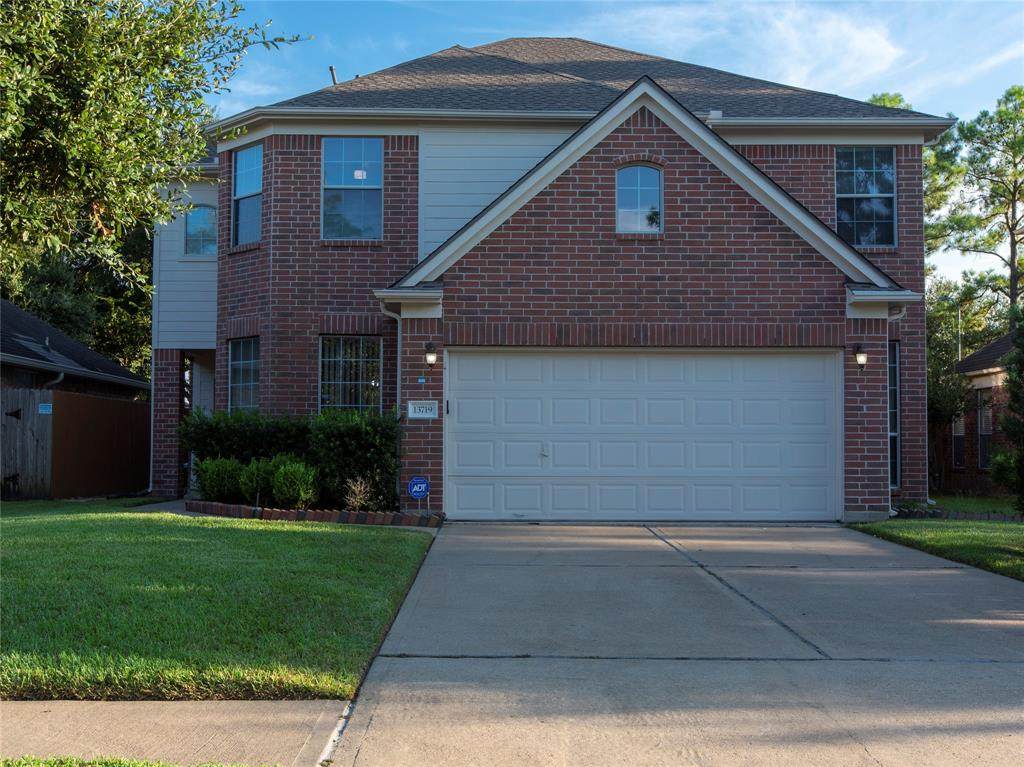13719 Mansor Drive - Photo 1
