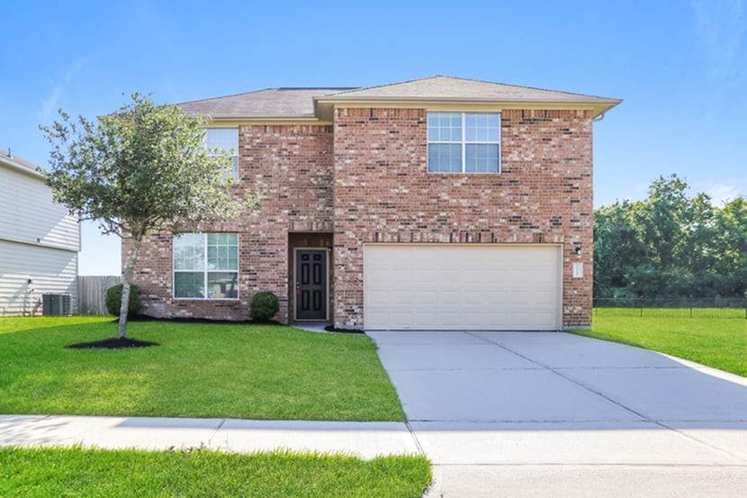 1015 Cascadera Court - Photo 1