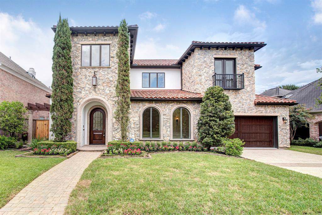 222 Crestwood Drive - Photo 1