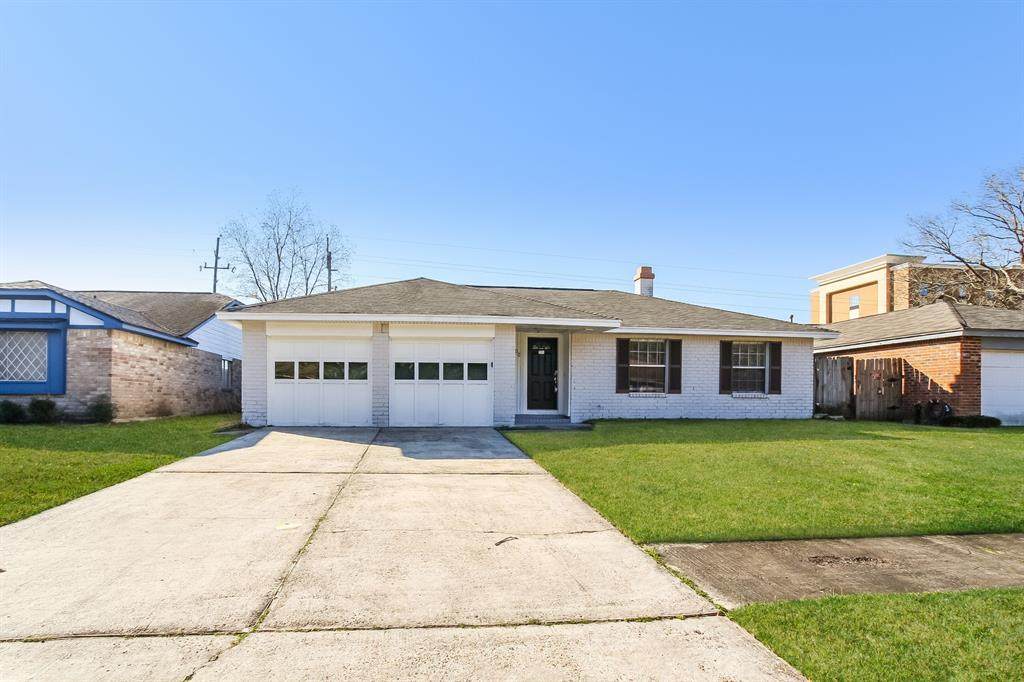 5302 Green Timbers Drive - Photo 1