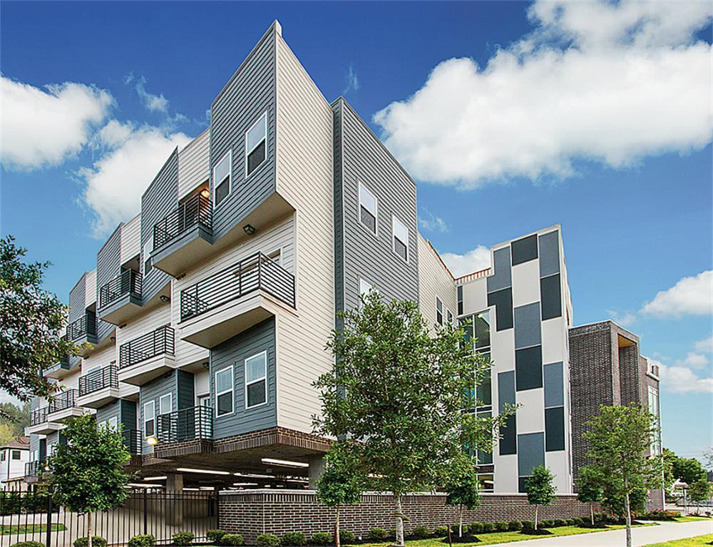 1011 Studemont - Photo 1