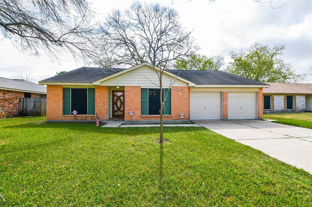 1334 Tenderden Drive - Photo 1