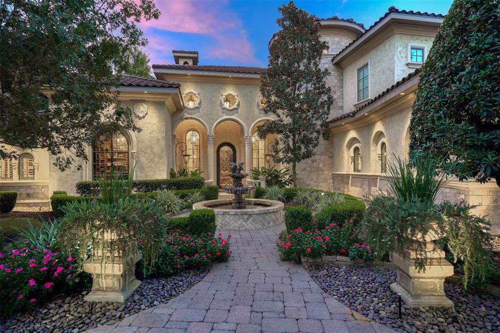 27 Fazio Way - Photo 1