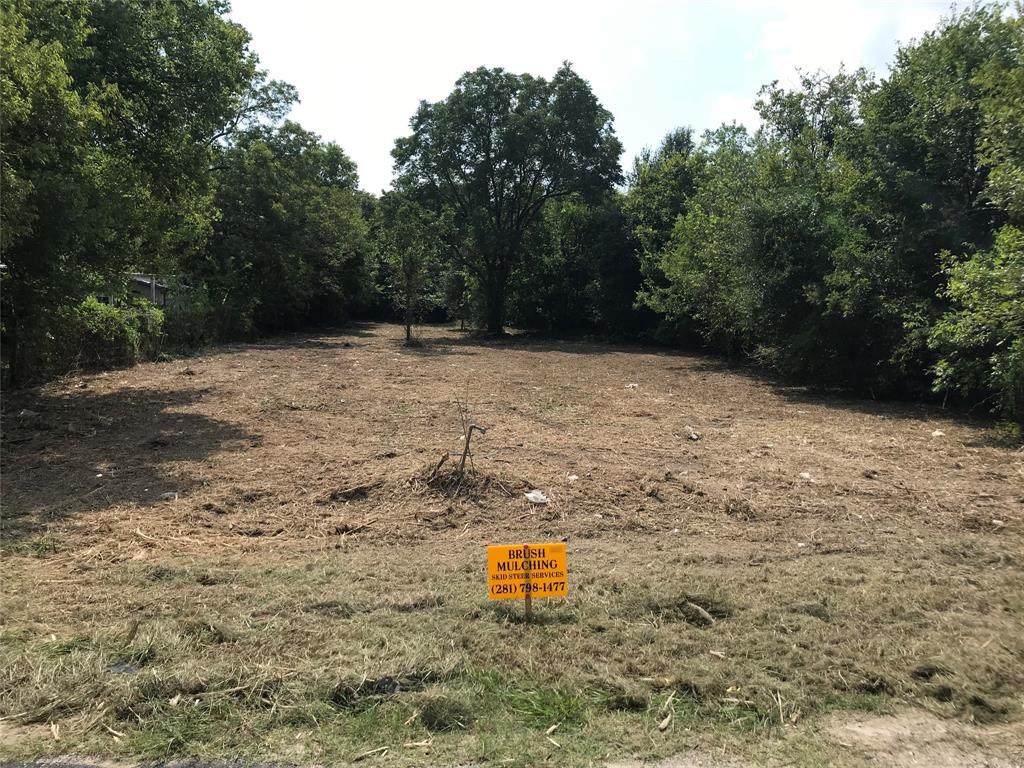5717 Highway 6 - Photo 1