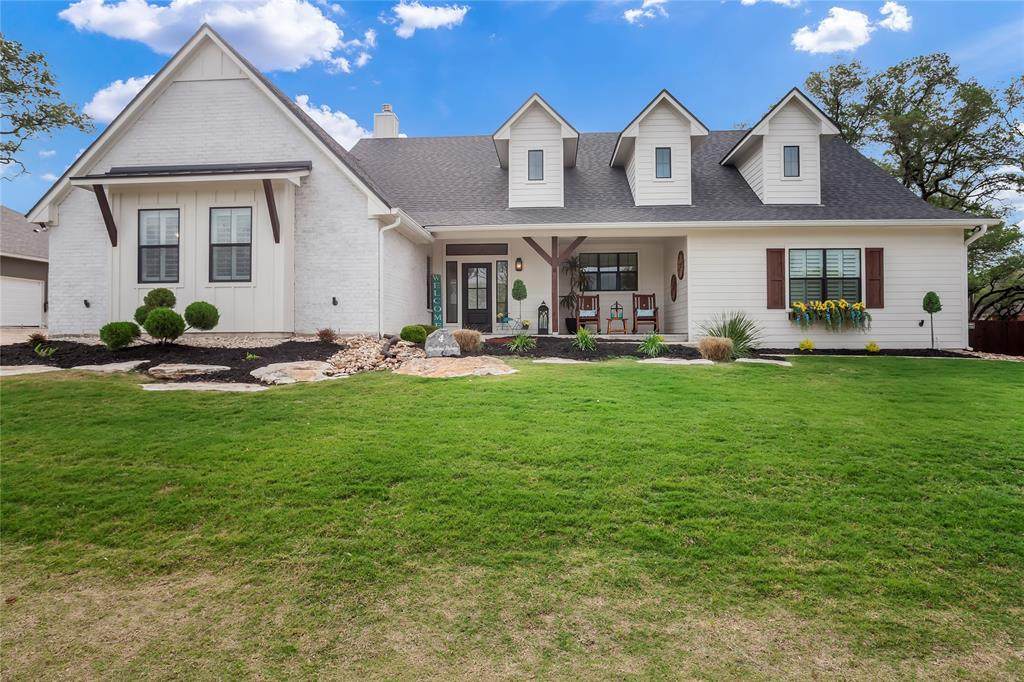 4 Riverstone Pkwy - Photo 1