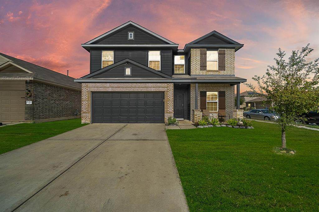 7431 Foxwaithe Lane - Photo 1
