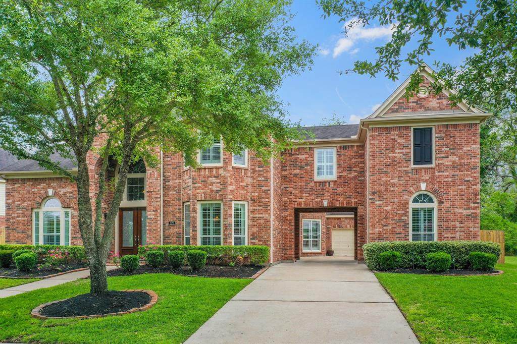 122 Water Bluff Lane - Photo 1