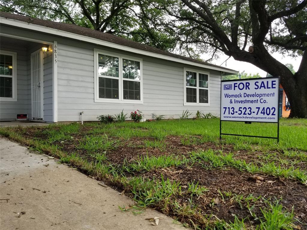 6835 Scott Street - Photo 1