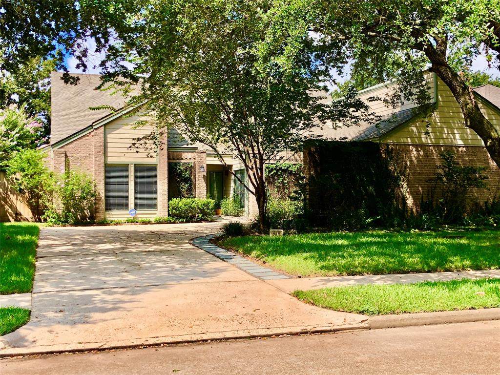 818 Sandpiper Drive - Photo 1