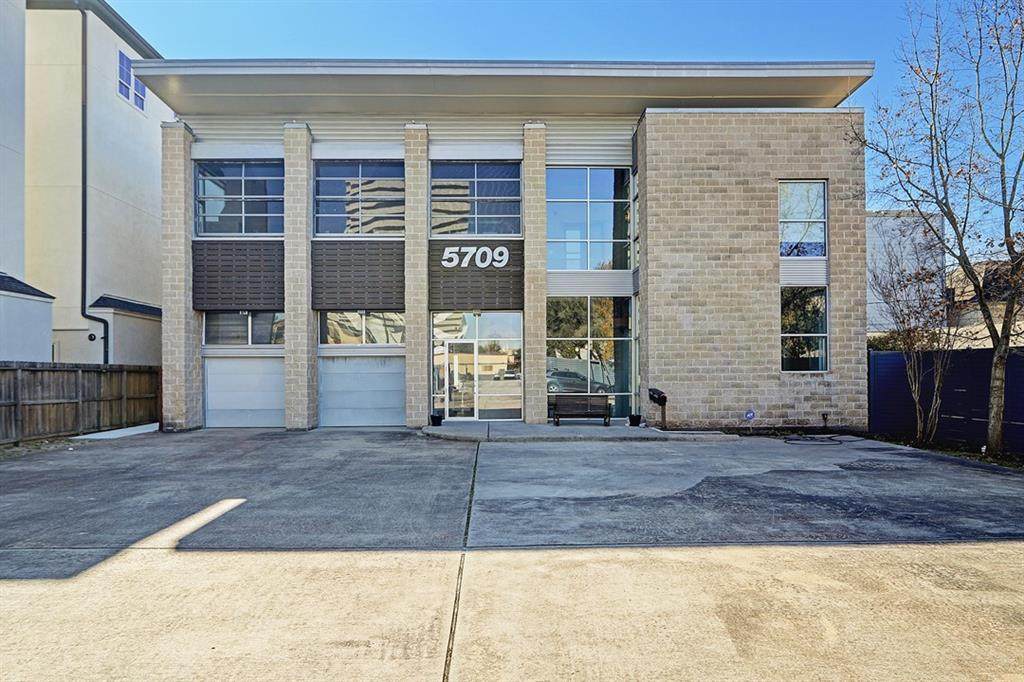 5709 Val Verde Street - Photo 1