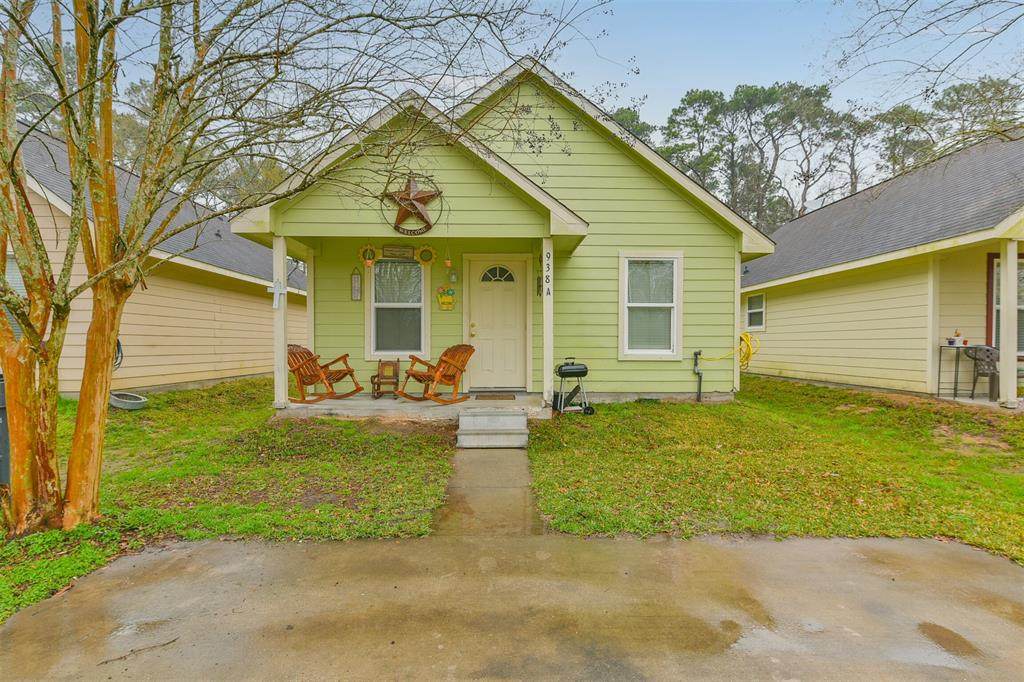 938 Success Lane - Photo 1