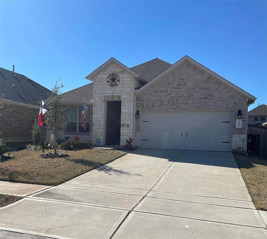 1088 Clearwood Drive - Photo 1
