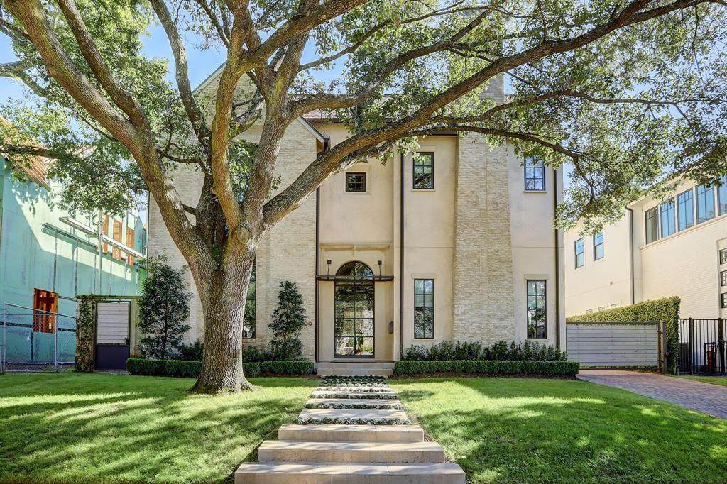 3709 Sunset Boulevard - Photo 1