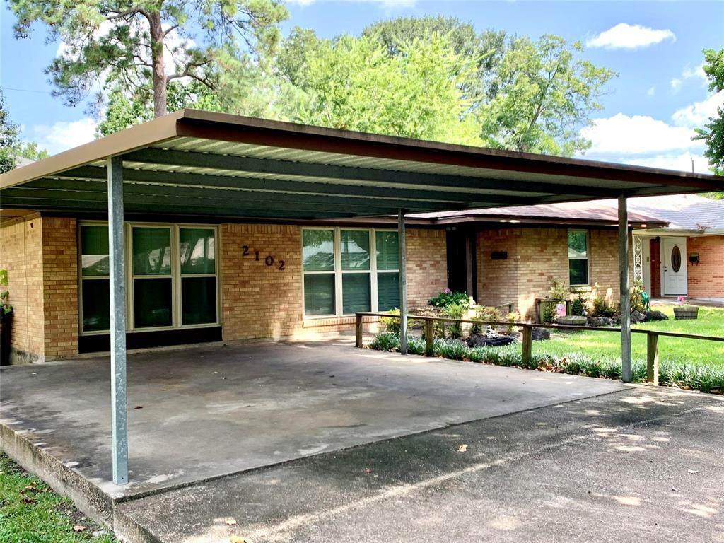 2102 Wakefield Drive - Photo 1