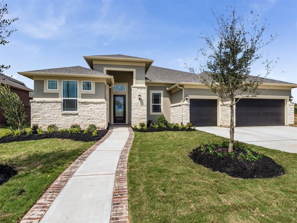 54 Coronal Way - Photo 1