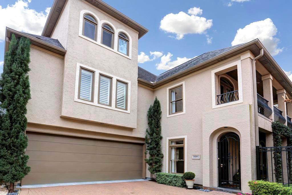 2420 Nantucket Drive - Photo 1