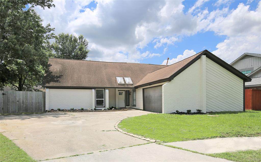 4407 Belle Hollow Drive - Photo 1