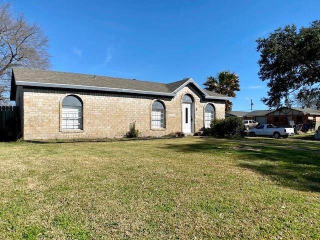 1802 Cardinal Drive - Photo 1
