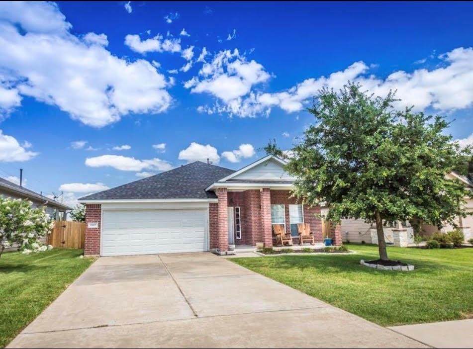 1907 Scotch Pine Street - Photo 1