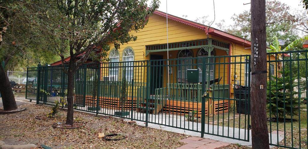 514 Gregg Street - Photo 1