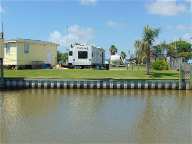 12109 Gulfview Cr 202 - Photo 1