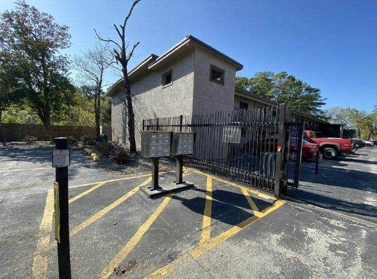515 Fm 517 Rd E - Photo 1