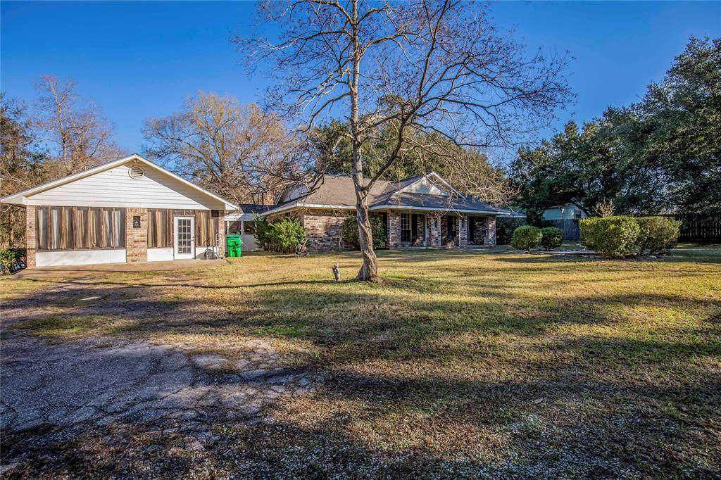 519 County Road 4011 - Photo 1