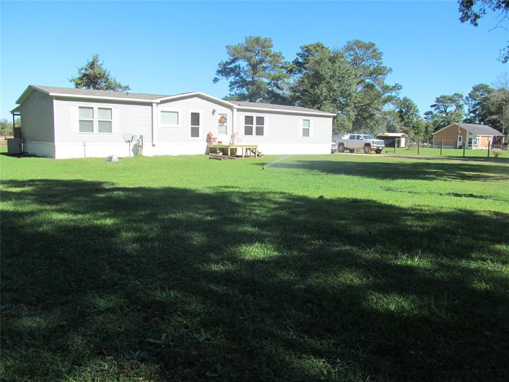 235 County Road 2282 - Photo 1