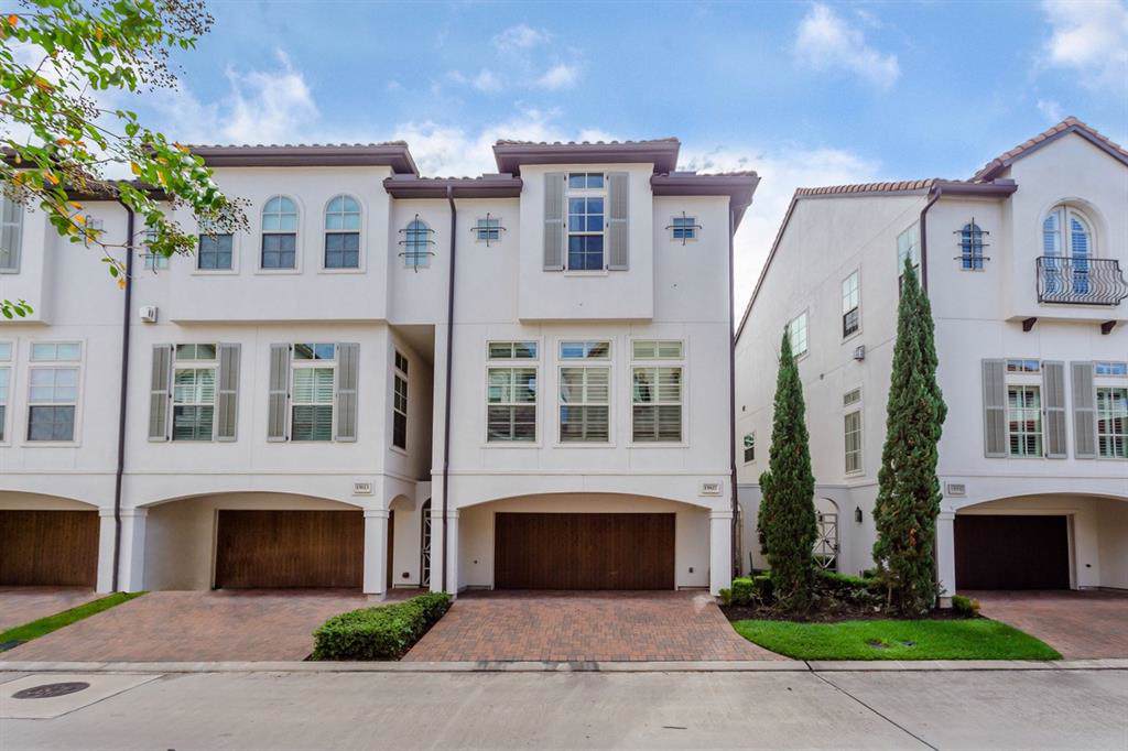 15927 Morgan Street - Photo 1