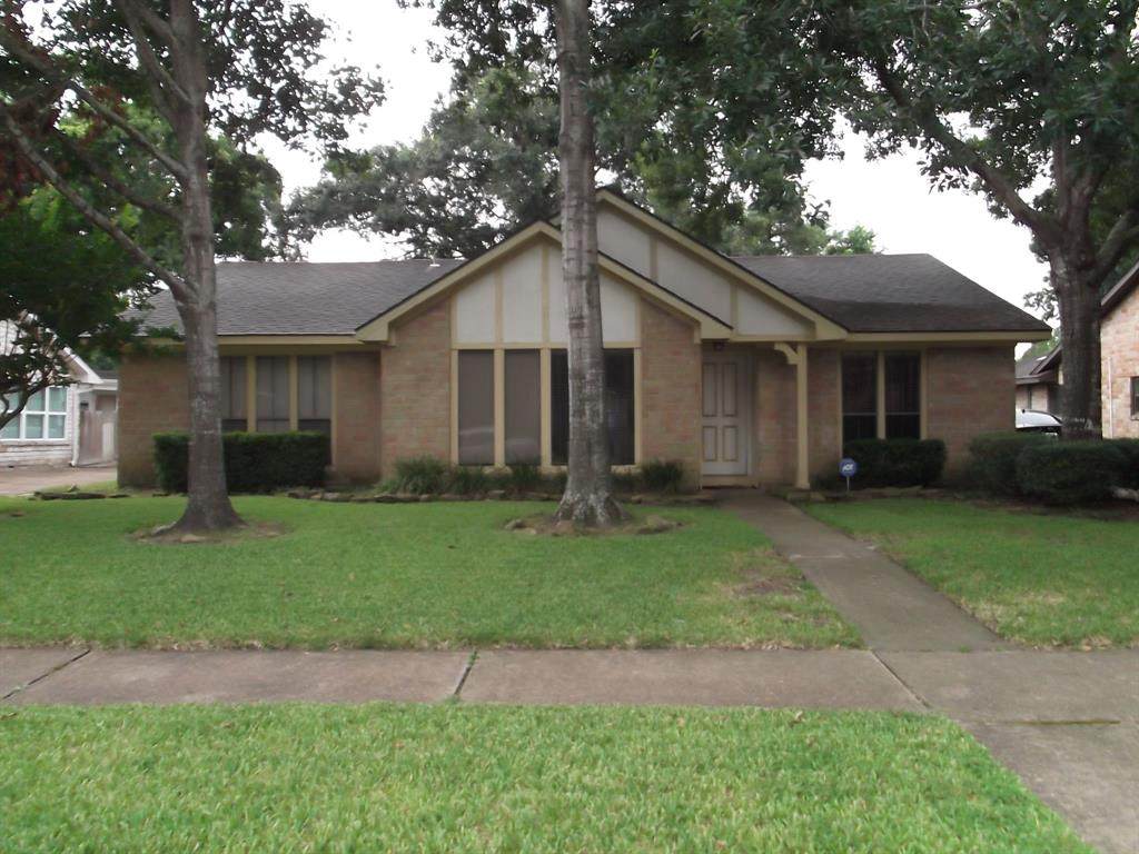 21423 Park York Drive - Photo 1