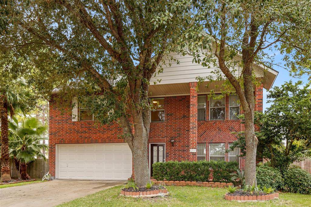 5702 Berwick Court - Photo 1