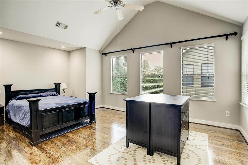 2310 Union Street - Photo 1