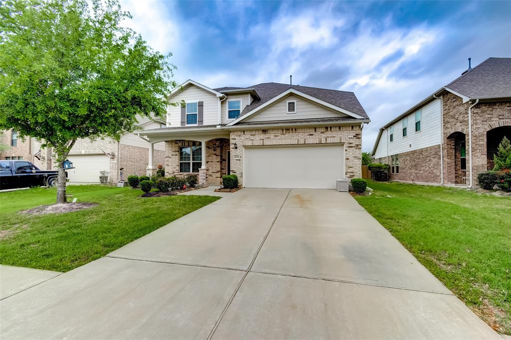 6026 Gracys Landing Lane - Photo 1