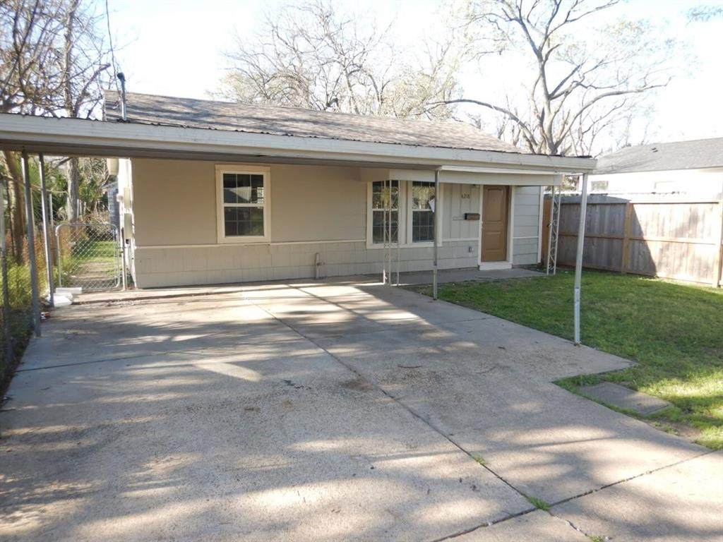 4218 Buck Street - Photo 1