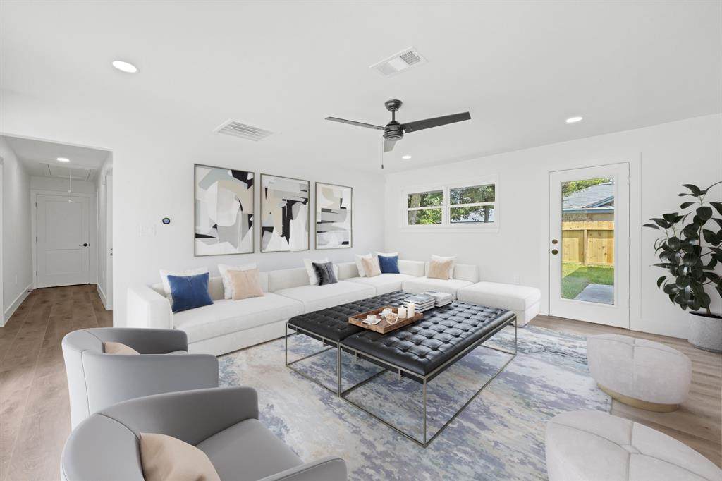 1211 Wisterwood Drive - Photo 1