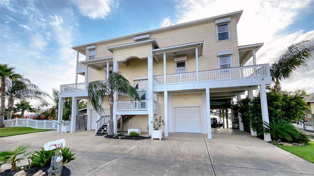123 Lanai Street - Photo 1