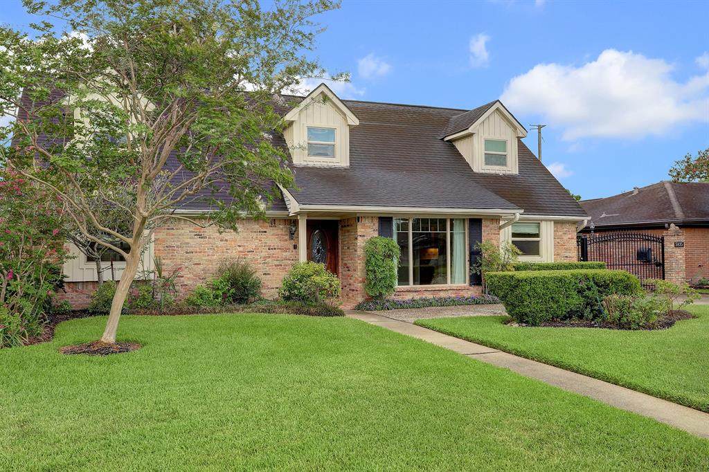 5835 Wigton Drive - Photo 1