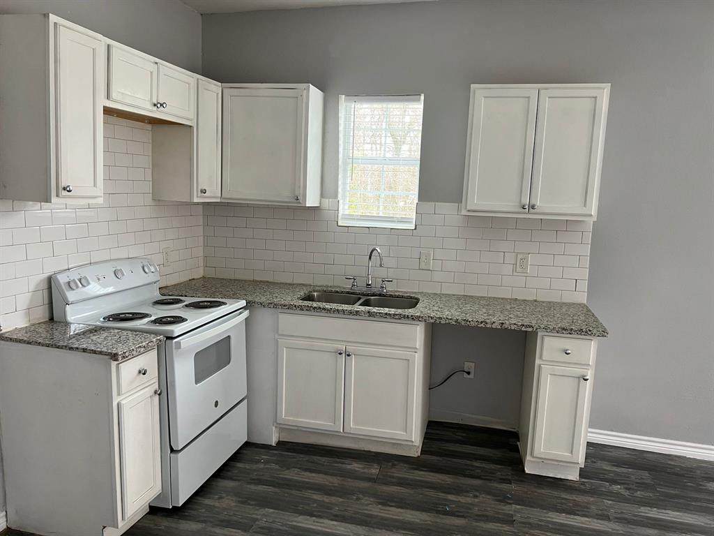 3012 Live Oak Street - Photo 1